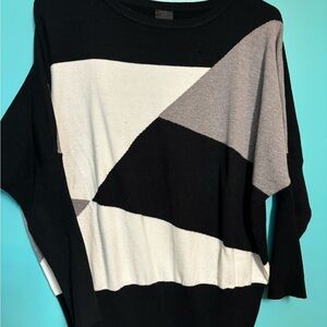 Geometric Pattern Sweater - Black, White, and Gray